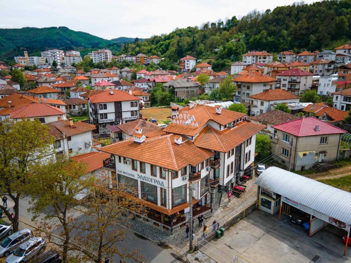 Hotel Zlatograd Exterior foto