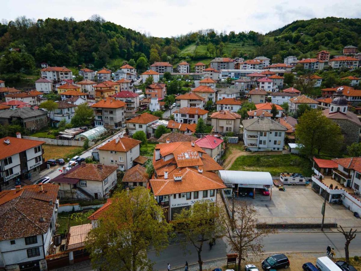 Hotel Zlatograd Exterior foto