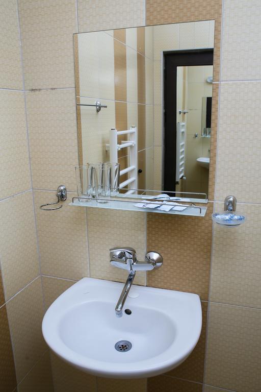 Семеен Хотел Златоград Habitación foto