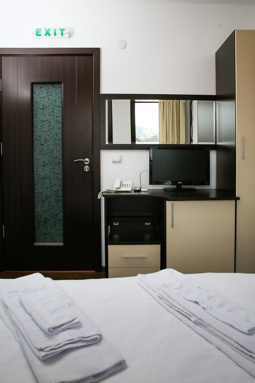 Hotel Zlatograd Habitación foto